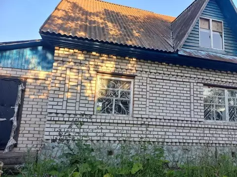 Дом в Алтайский край, Бийский район, с. Енисейское ул. Братьев ...