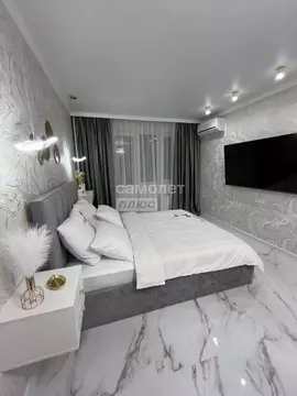 1-к кв. Курская область, Курск просп. Вячеслава Клыкова, 35 (37.5 м)