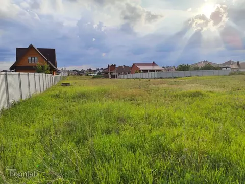 Участок в Тамбовская область, пос. Первомайский, Майский мкр ул. ...
