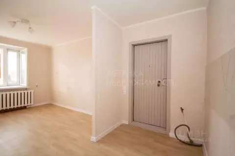 Студия Тюменская область, Тюмень Харьковская ул., 1 (17.2 м)