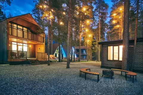 Дом в Карачаево-Черкесия, Зеленчукский район, с. Архыз ул. Мира, 2Л ...