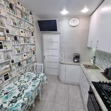 2-к кв. Коми, Усинск Молодежная ул., 3 (52.7 м)