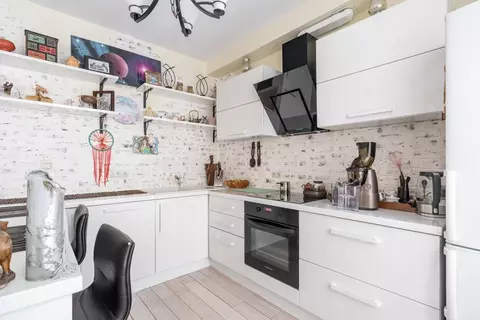 Продается 1-комнатная квартира