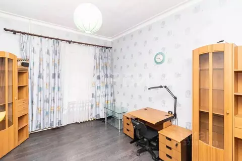 2-к кв. Тюменская область, Тюмень ул. Котельщиков, 1 (61.9 м)