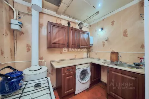 Дом в Рязанская область, Рыбновский район, Алешинское с/пос, с. Лужки  ...