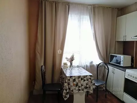 2-к кв. Калининградская область, Калининград Осенняя ул., 40 (62.0 м)