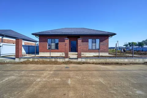 Дом в Адыгея, Тахтамукайский район, Козет аул ул. Академика Трахова ...