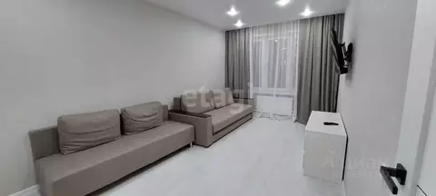 1-к кв. Татарстан, Казань ул. Александра Курынова, 4 (36.0 м)