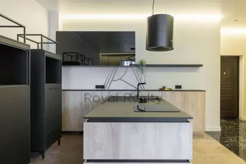 2-к кв. Санкт-Петербург Петровский просп., 5 (83.0 м)