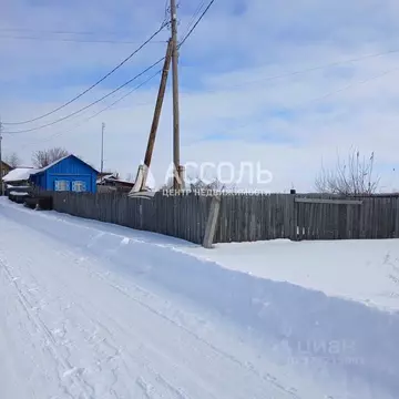 Дом в Омская область, Омский район муниципальный округ, с. Чернолучье ...