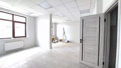 Помещение свободного назначения в Краснодарский край, Краснодар ул. ...