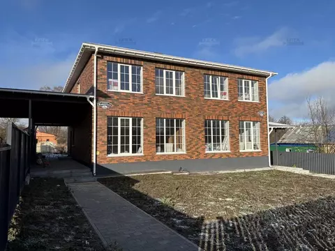 3-к кв. Калужская область, Калуга ул. Вишневая, 3В (132.0 м)