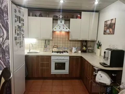 3-к кв. Нижегородская область, Нижний Новгород ул. Александра Хохлова, ...