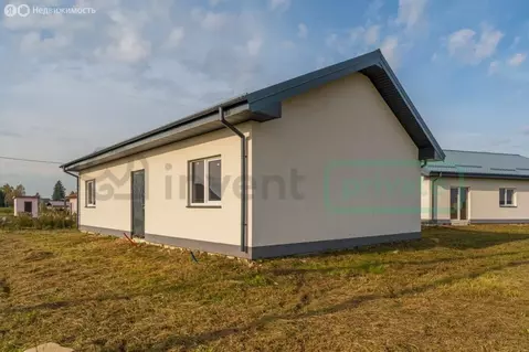 Дом в Калининградская область, Гурьевский муниципальный округ, посёлок ...