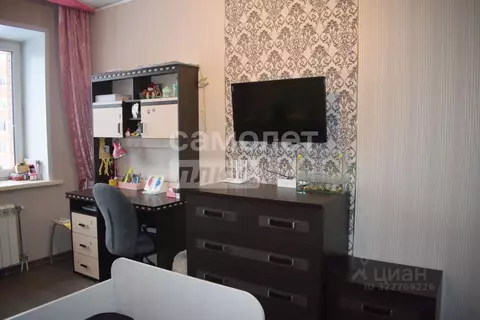 2-к кв. Омская область, Омск просп. Комарова, 16 (60.2 м)