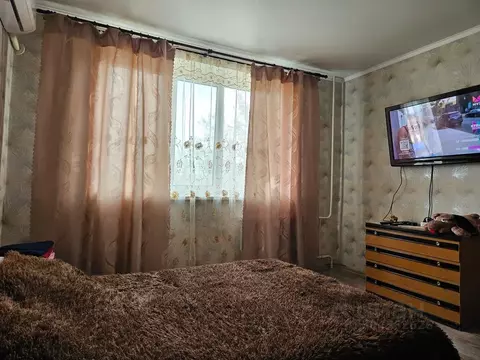 1-к кв. Саратовская область, Энгельс ул. 148-й Черниговской Дивизии, ...