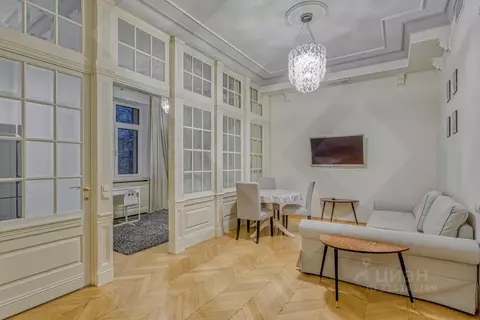 2-к кв. Москва Смоленский бул., 22/14 (70.0 м)