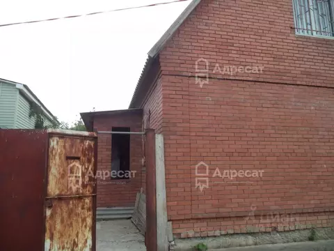 Дом в Волгоградская область, Волгоград ул. Короленко (95 м)