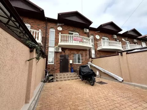 Таунхаус в Краснодарский край, Анапа Алексеевка мкр, ул. Ореховая, 55 ...