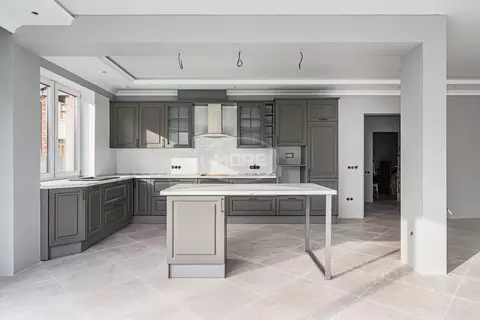 Дом в Калининградская область, Калининград ул. Алексея Бровковича, 15 ...