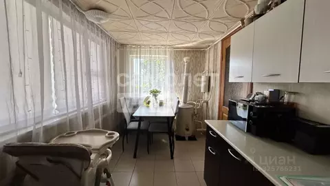 Дом в Краснодарский край, Динской район, Мичуринское с/пос, пос. ...