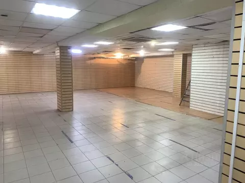 Торговая площадь в Москва Сумская ул., 2/12 (240 м)