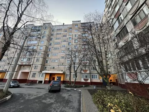 4-к кв. Белгородская область, Белгород 10-й мкр, ул. Спортивная, 1 ...