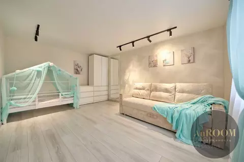 Дом в Волгоградская область, Волжский Изобилие СНТ, ул. Вишневая, 107 ...