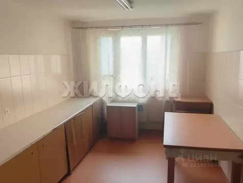 Комната Санкт-Петербург ул. Есенина, 36к3 (11.9 м)