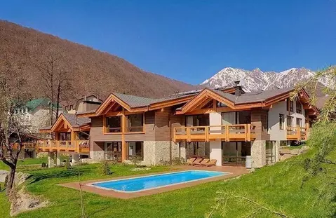 Коттедж в Краснодарский край, Сочи Красная Поляна пгт, ул. Калиновая ...