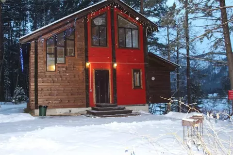 Дом в Красноярский край, Дивногорск городской округ, пос. Усть-Мана  ...
