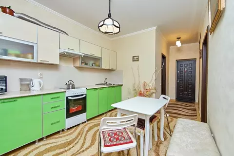 2-к кв. Краснодарский край, Краснодар Музыкальный мкр, ул. Имени ...