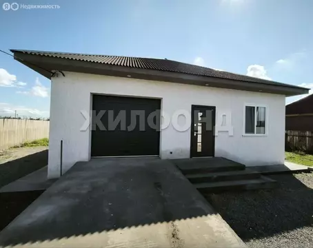 Дом в Усть-Абаканский район, посёлок Тепличный, Весенняя улица (125 м)