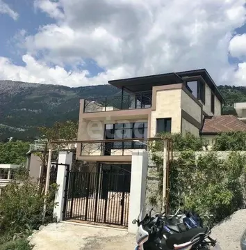 Дом в Крым, Ялта ул. Большевистская, 29Д (222 м)