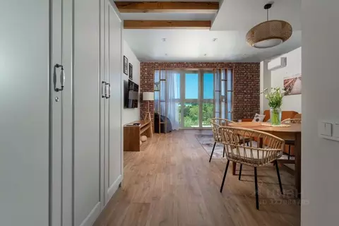 2-к кв. Краснодарский край, Сочи Центральный мкр, ул. Роз, 36 (68.9 м)