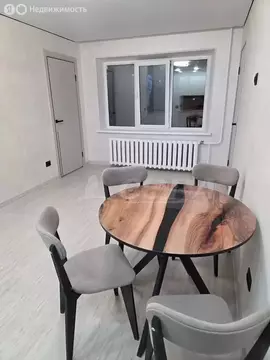 2-комнатная квартира: Тобольск, микрорайон 7А, 15 (44 м)