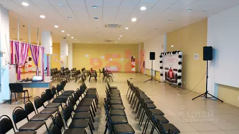 Помещение свободного назначения в Челябинская область, Челябинск ул. ...