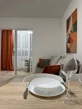 1-к кв. Тюменская область, Тюмень ул. Василия Малкова, 10 (36.0 м)