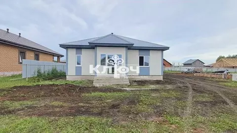 Дом в Башкортостан, Стерлитамакский район, Казадаевский сельсовет, с. ...
