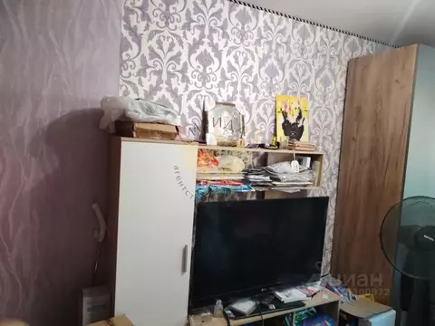 2-к кв. Белгородская область, Старый Оскол Макаренко мкр, 1 (45.0 м)