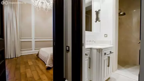 4-комнатная квартира: Москва, улица Большая Полянка, 44 (290 м)