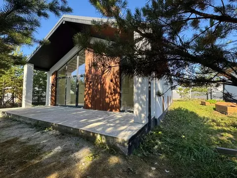 Дом в Свердловская область, Белоярский муниципальный округ, пос. ...