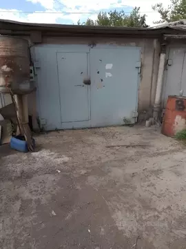 Гараж в Красноярский край, Красноярск ул. 60 лет Октября, 135Д (36 м)