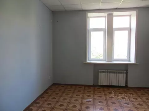 Офис в Астраханская область, Астрахань Бахтемирская ул., 5 (61 м)