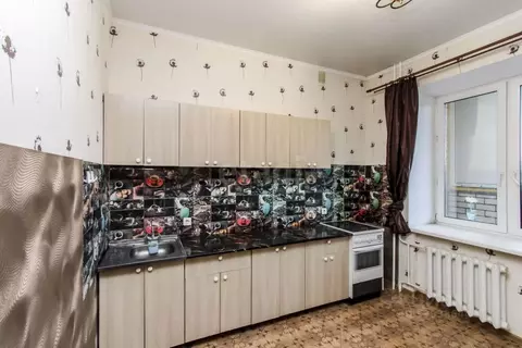 1-к кв. Тюменская область, Тюмень ул. Избышева, 8 (38.6 м)