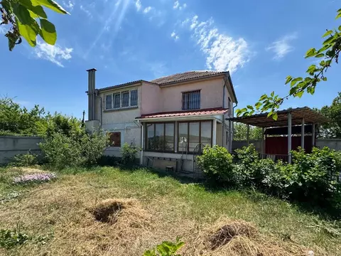 Дом в Крым, Бахчисарайский район, Почтовое пгт ул. Горная (113 м)