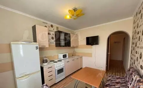 1-к кв. Тюменская область, Тюмень ул. 50 лет Октября, 24к1 (38.7 м)