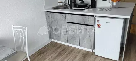 Студия Тюменская область, Тюмень ул. Мельникайте, 83 (22.1 м)