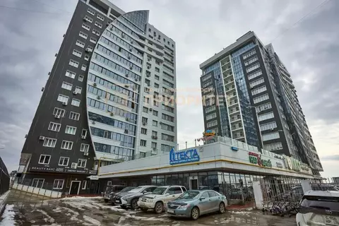 2-к кв. Саха (Якутия), Якутск ул. Ларионова, 16 (62.0 м)