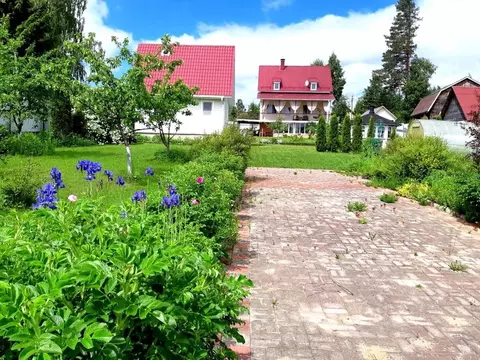 Дом в Ленинградская область, Всеволожский район, Агалатовское с/пос, ...